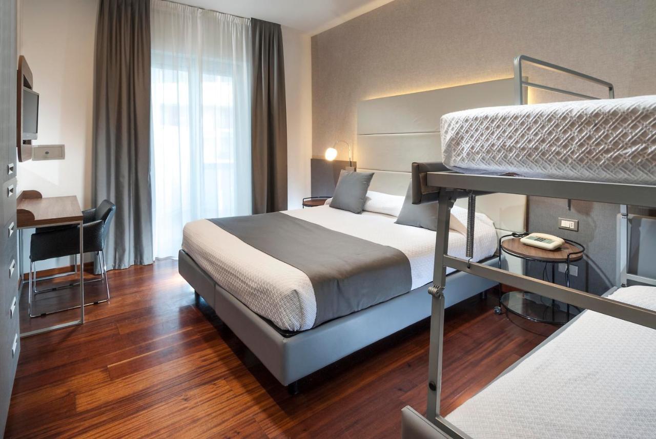 วอลดอร์ฟ พาเลซ โฮเทล Hotel กัตตอลิกา ภายนอก รูปภาพ