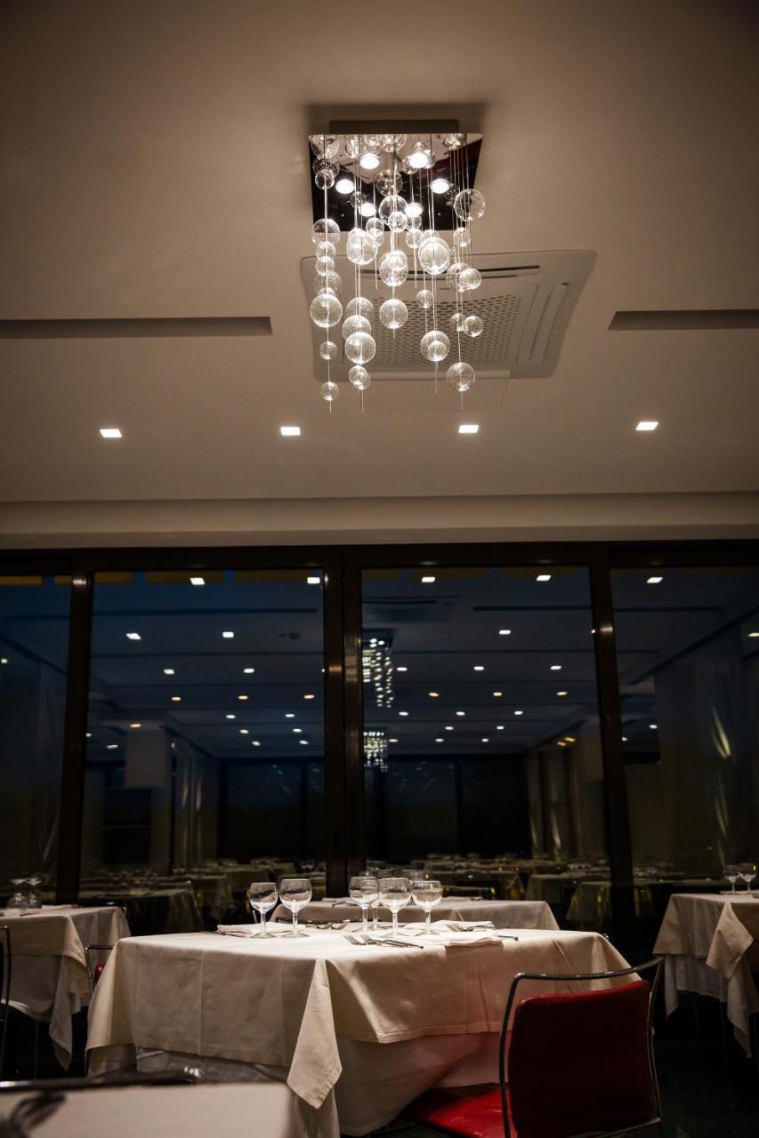วอลดอร์ฟ พาเลซ โฮเทล Hotel กัตตอลิกา ภายนอก รูปภาพ